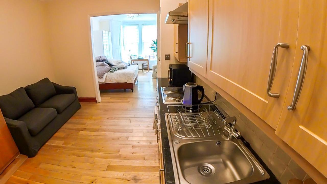 Lovely&bright Flat Close To * Londra